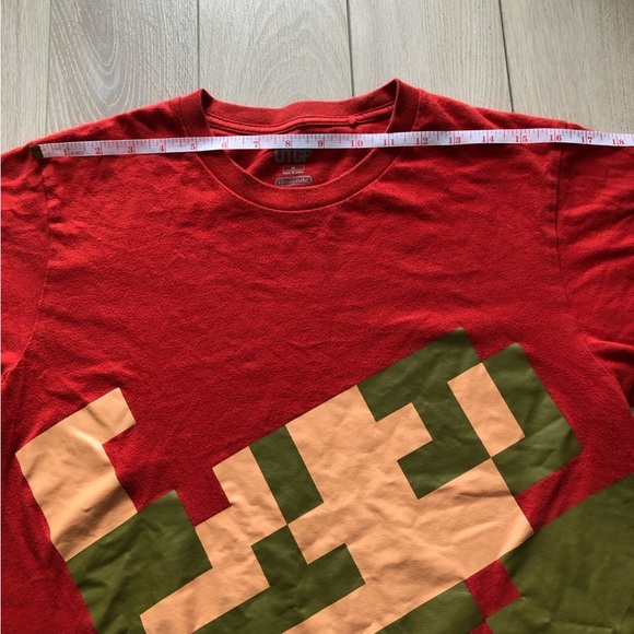 Uniqlo UT Nintendo Super Mario T-Shirt - Picture 2 of 11